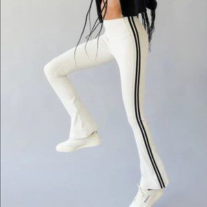 Raquel High Waist Techflex Flare Legging